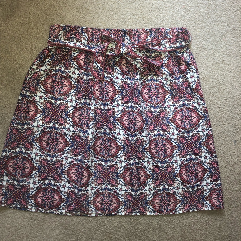 LOft printed skirt with pockets